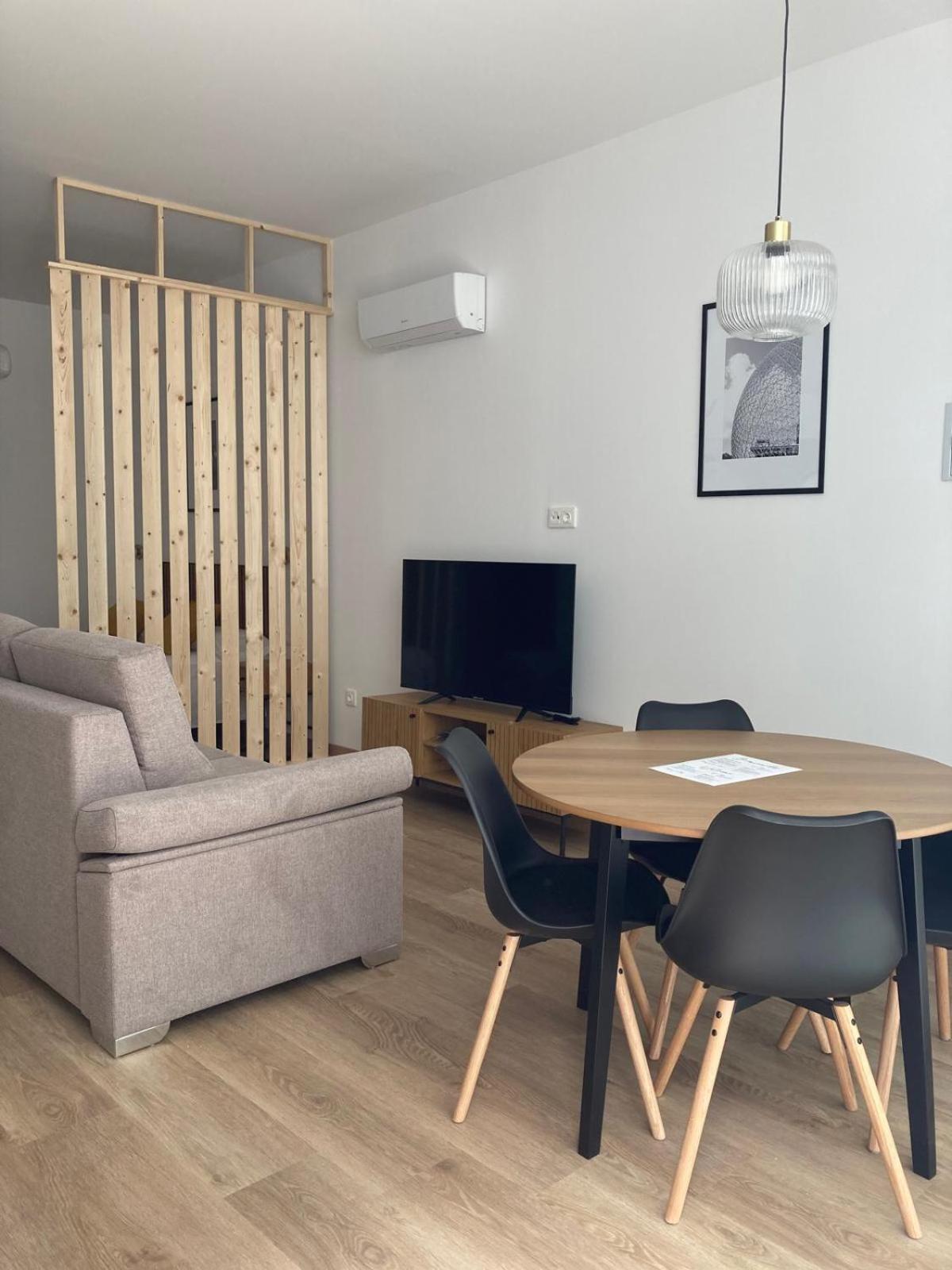 Dormavalencia Cronica Apartment Exterior photo